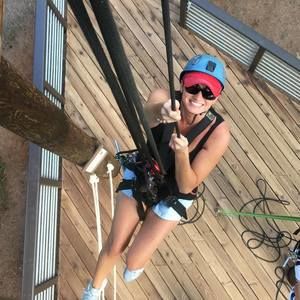 Meet your Posher, Amy